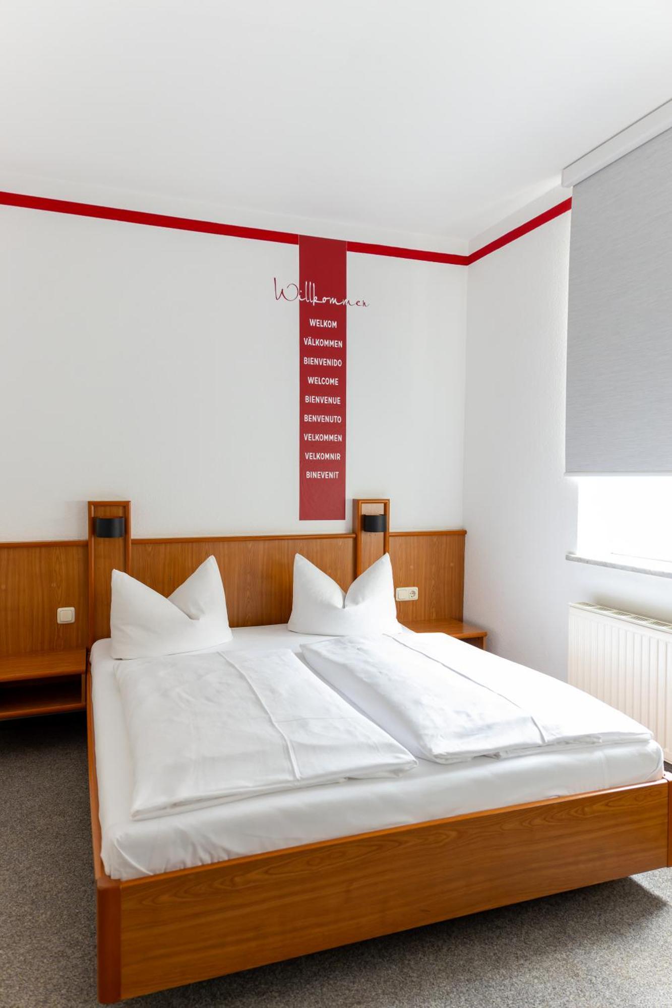 Hotel Anker Saalfeld Saale Exterior foto